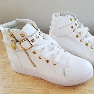 Alexander McQueen Hi-top sneakers size 10 (40 EU)